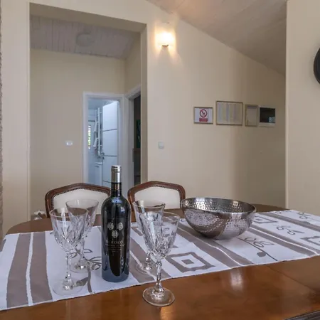 Lejlighed Daniela - Three Bedroom With Terrace Trogir