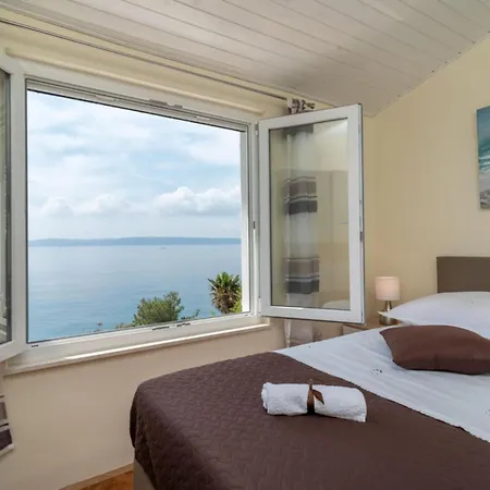 Daniela - Three Bedroom With Terrace アパート *