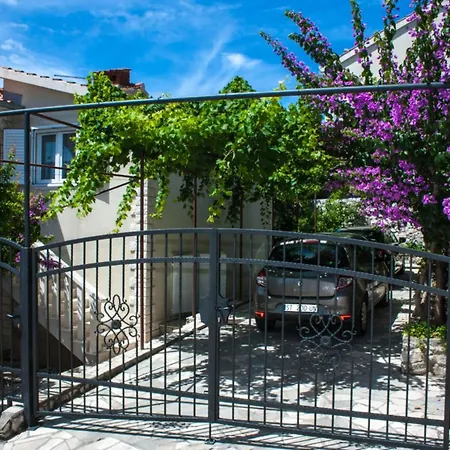Lejlighed Daniela - Three Bedroom With Terrace Trogir
